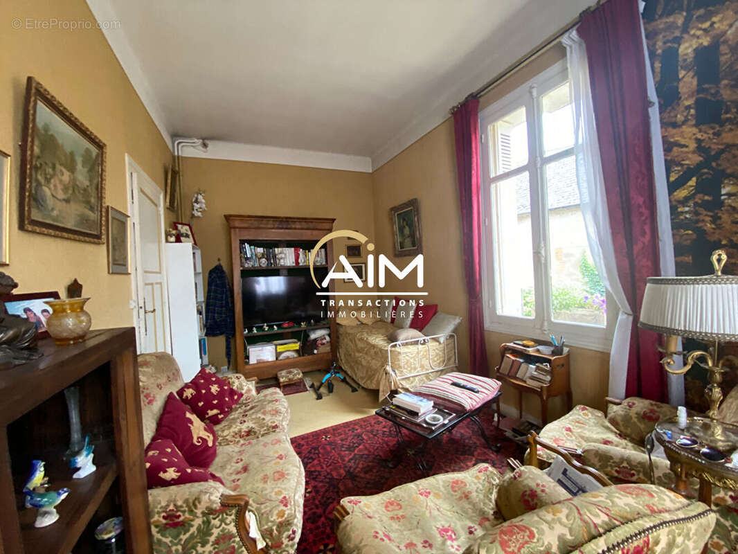 Maison à SAVIGNE-SUR-LATHAN