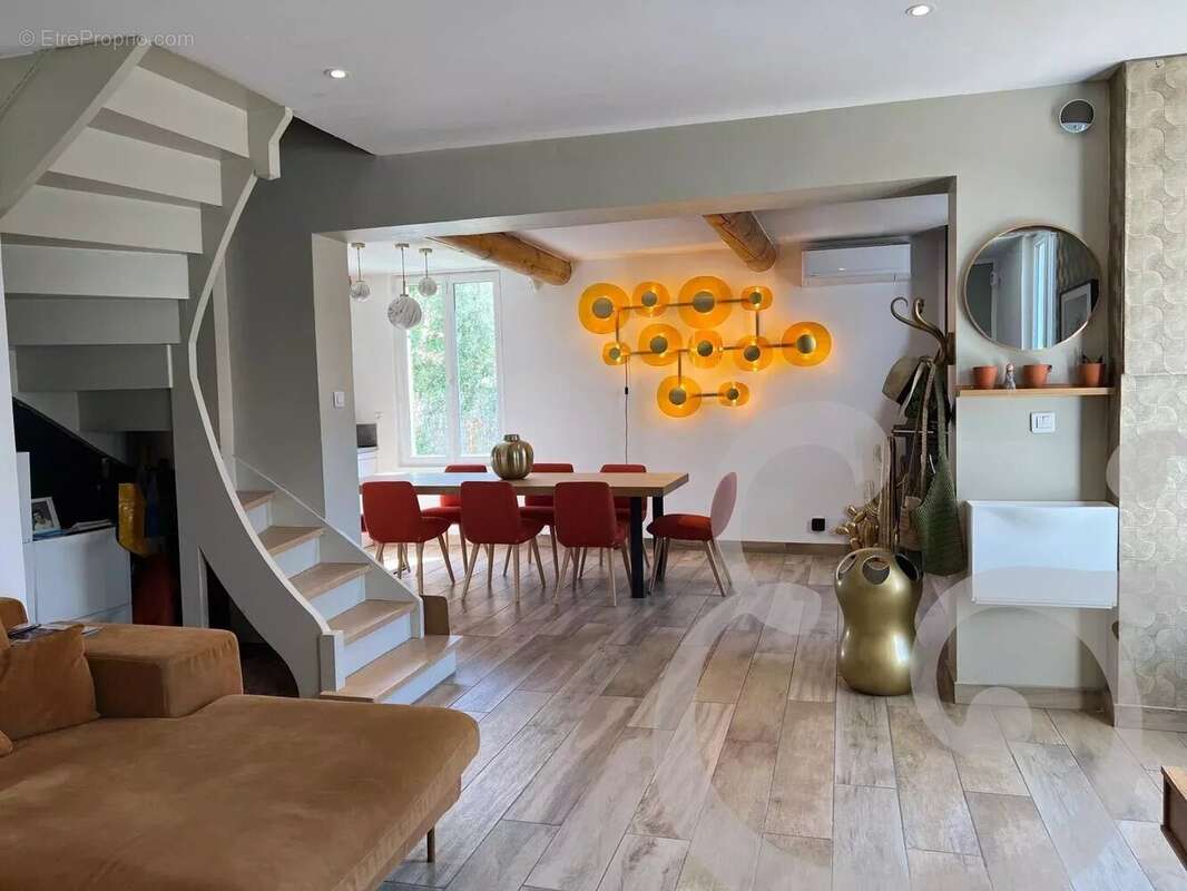 Maison à EYGALIERES