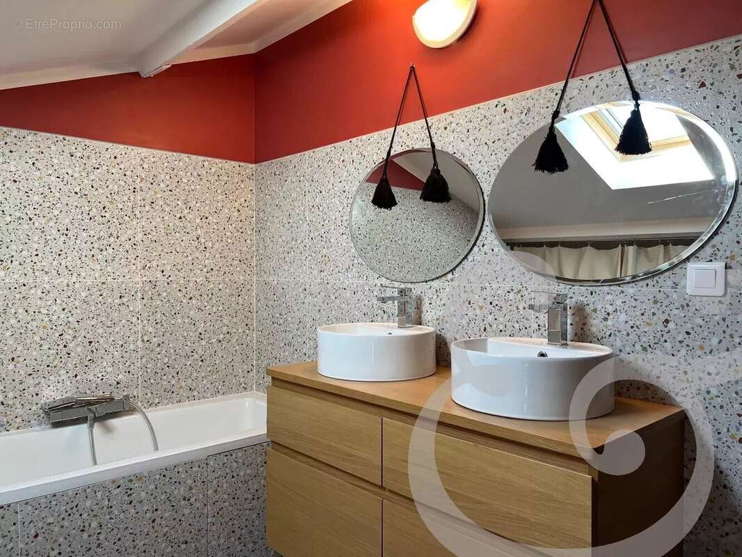 Maison à EYGALIERES