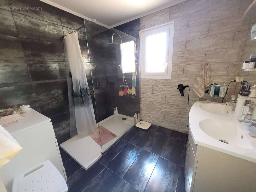 Maison à SALLES-D&#039;AUDE