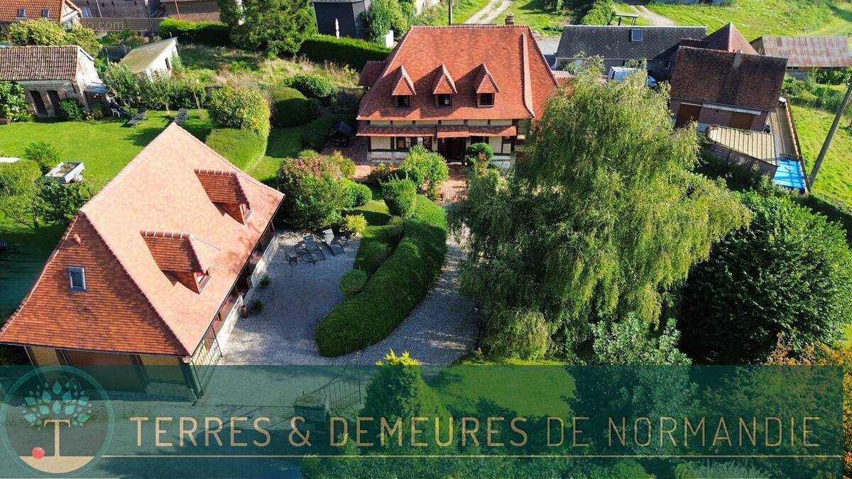 Maison à BURES-EN-BRAY