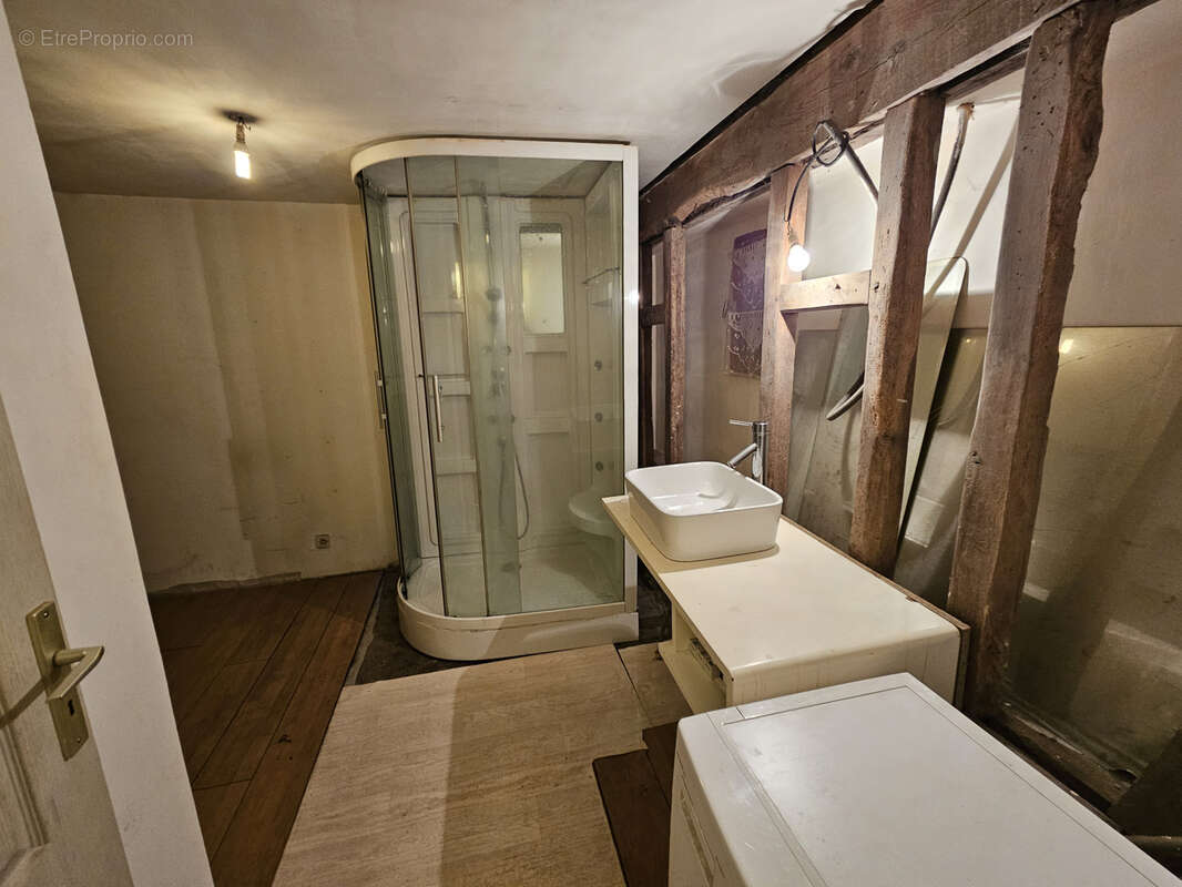 Maison à ROZIERS-SAINT-GEORGES