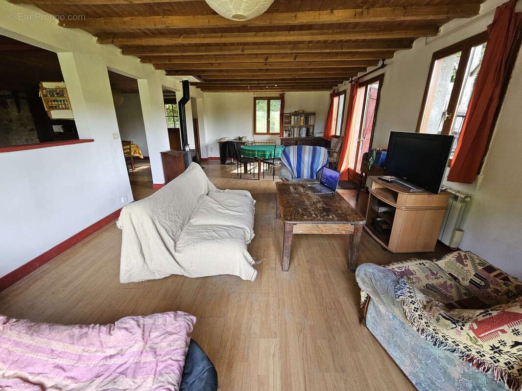 Maison à ROZIERS-SAINT-GEORGES