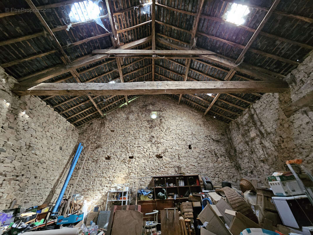 Maison à ROZIERS-SAINT-GEORGES