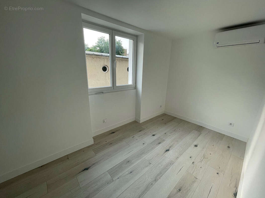 Maison à CHAMPIGNY-SUR-MARNE