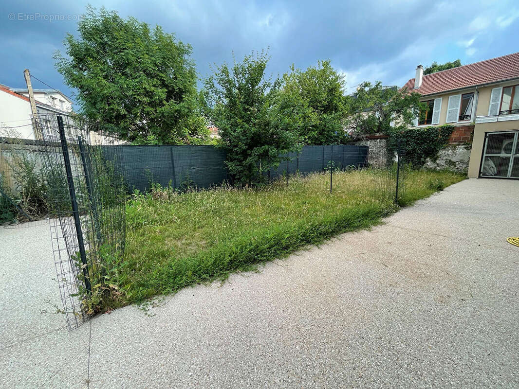 Maison à CHAMPIGNY-SUR-MARNE