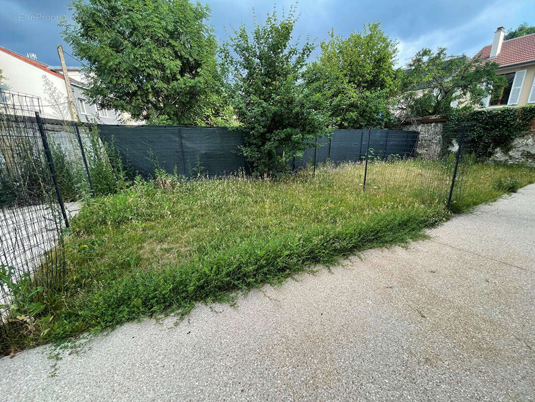 Maison à CHAMPIGNY-SUR-MARNE