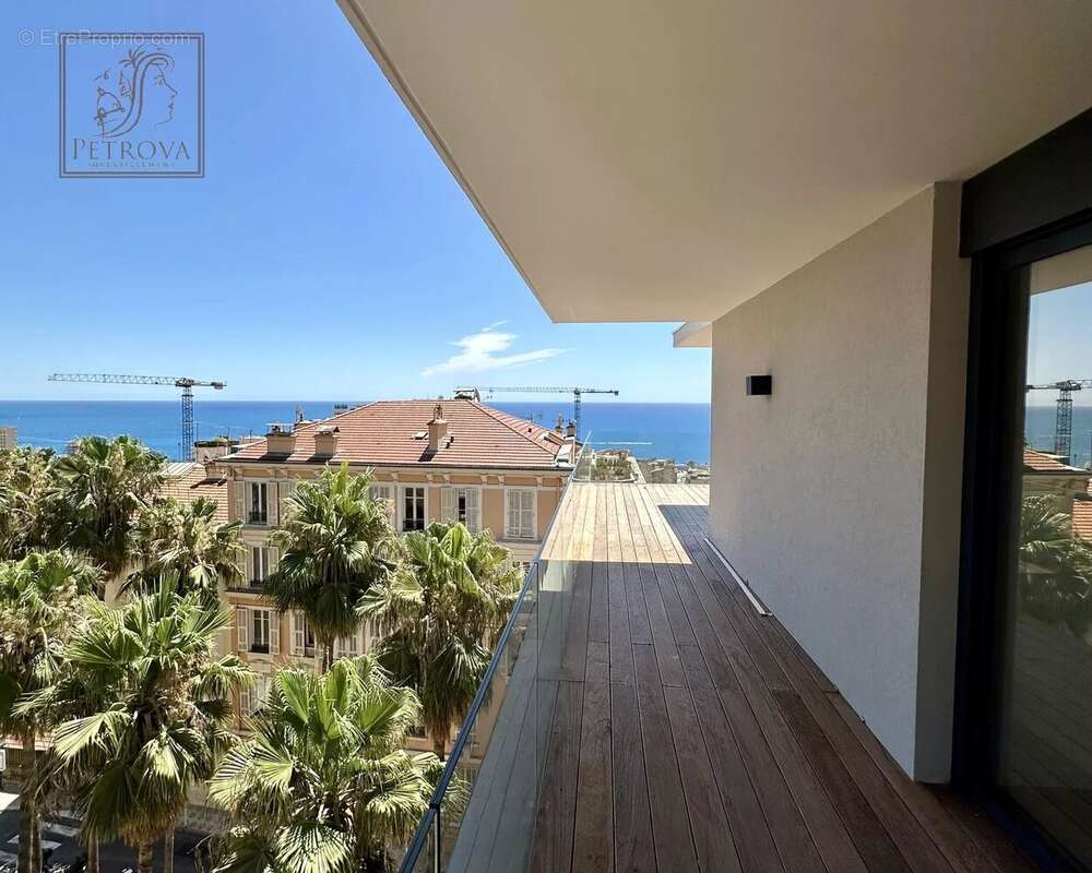 Appartement à BEAUSOLEIL