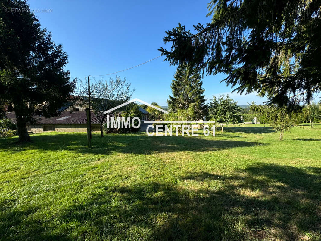 Maison à LA FERTE-MACE