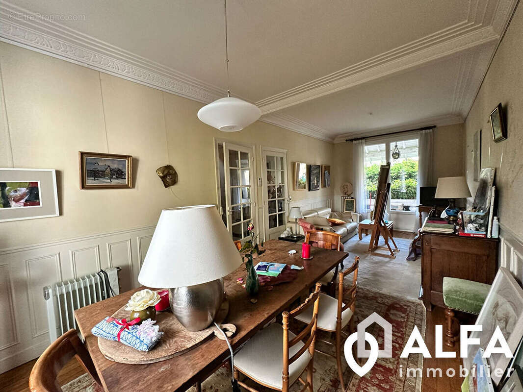 Maison à ENGHIEN-LES-BAINS