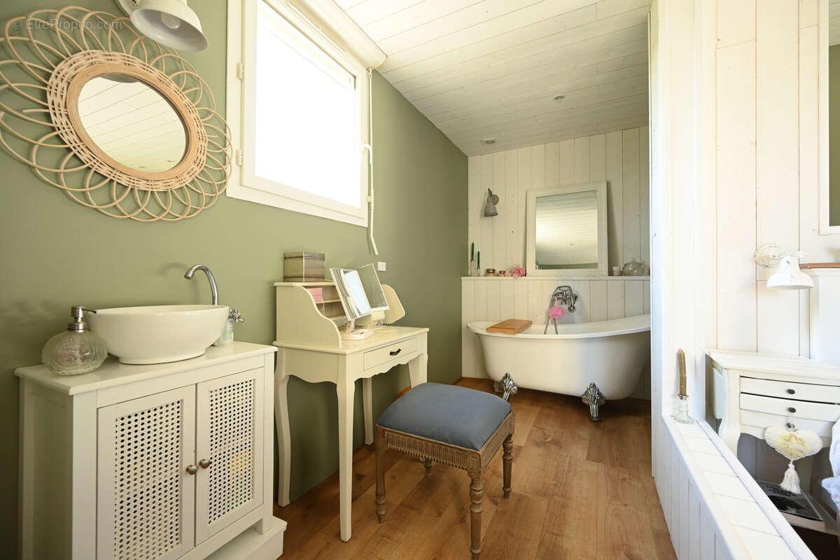 Maison à MONTPON-MENESTEROL