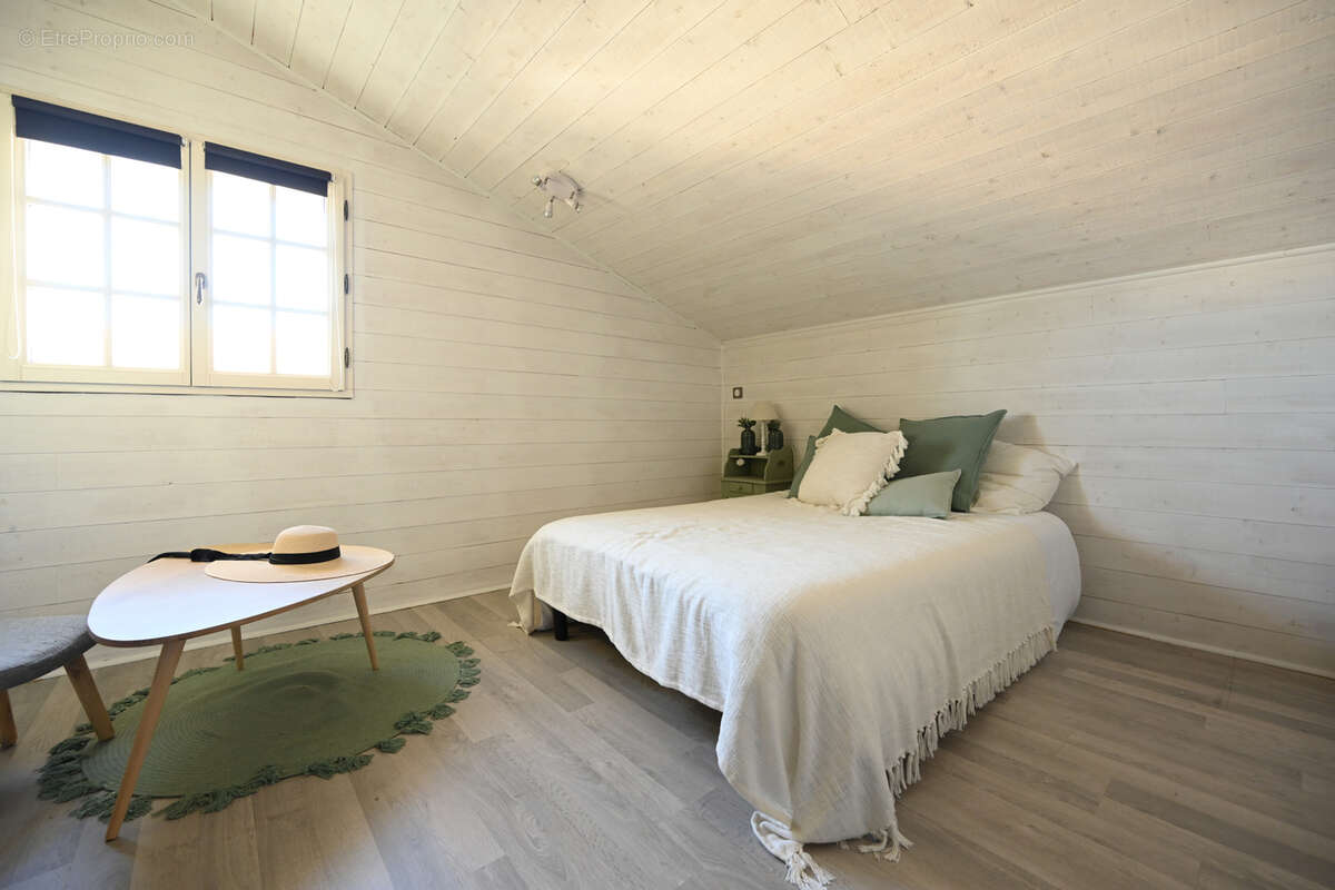 Maison à MONTPON-MENESTEROL