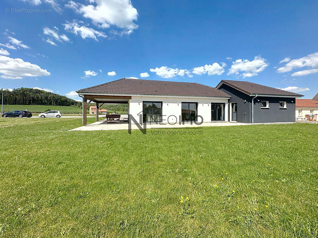 Maison à LIFFOL-LE-GRAND