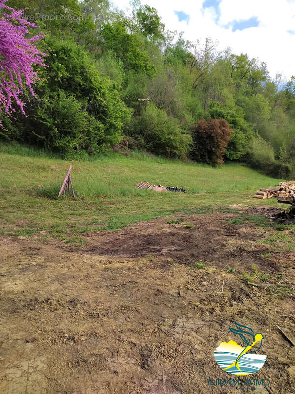 Terrain à SAINT-FAUST