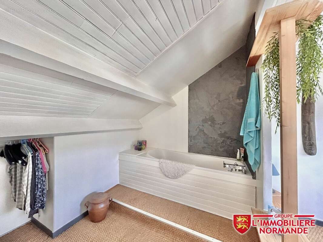 Appartement à BONNIERES-SUR-SEINE