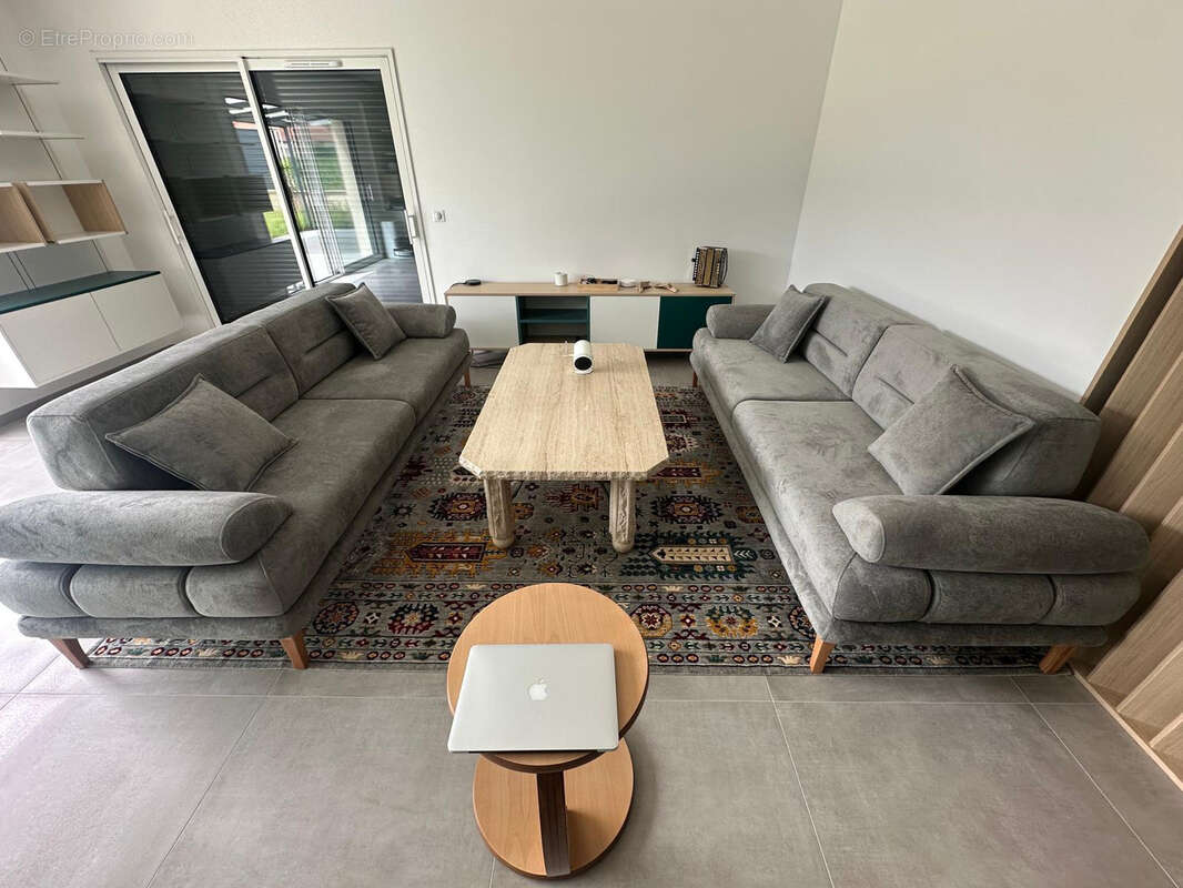 Maison à SAINT-ANDRE-LES-VERGERS