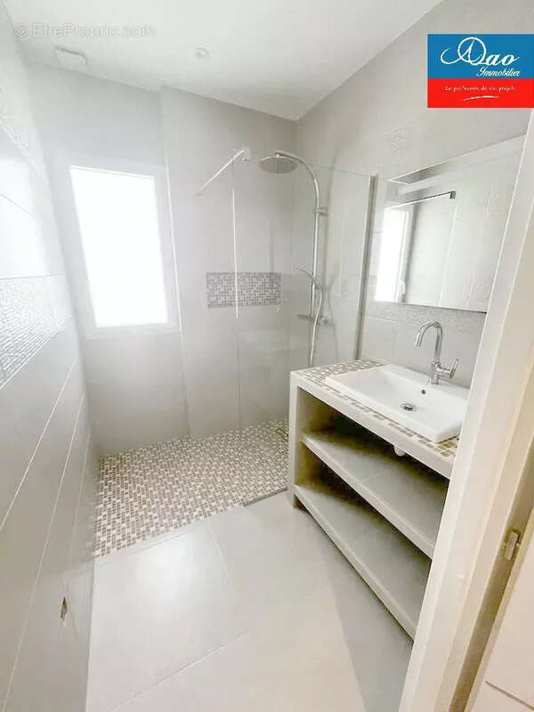 Maison à SAINT-ANDRE-LES-VERGERS