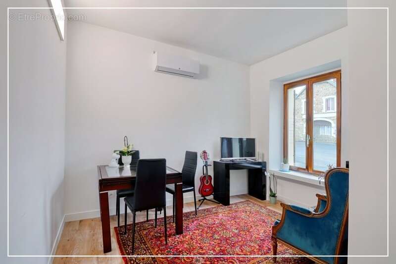 Maison à CHATILLON-SUR-MARNE