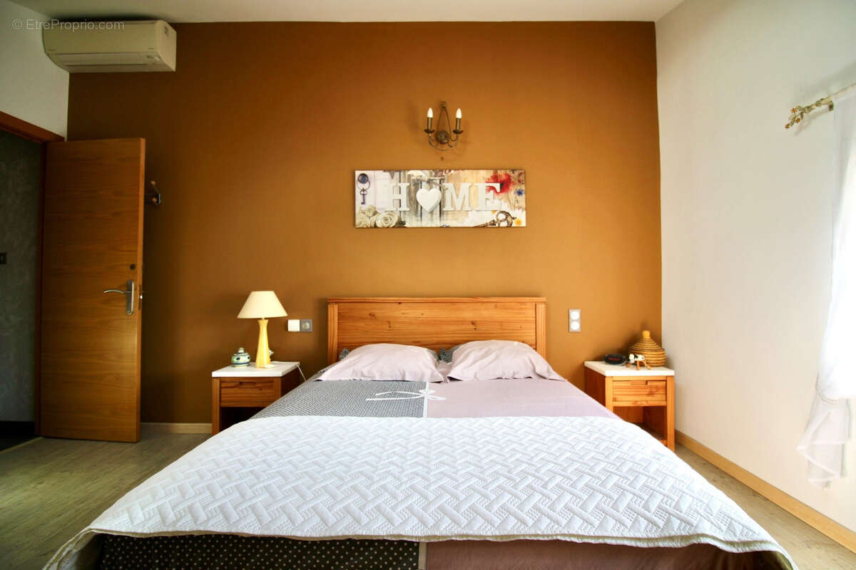 Maison à BELLEGARDE