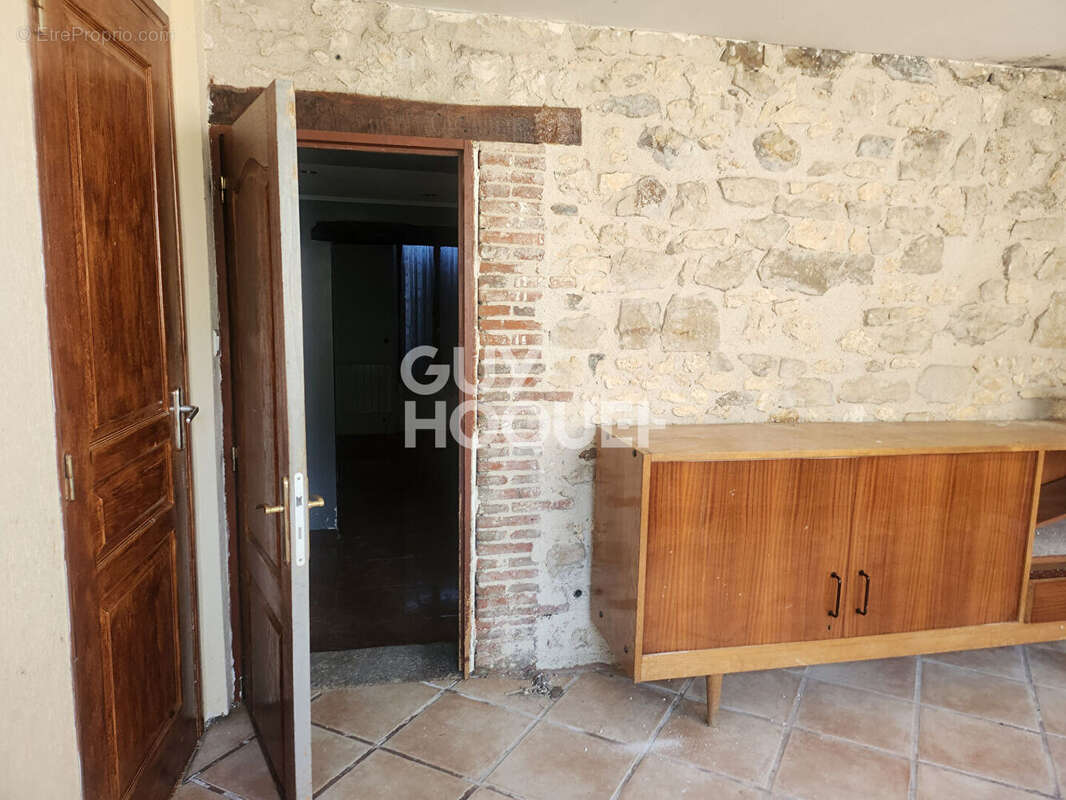 Maison à VILLIERS-SAINT-GEORGES