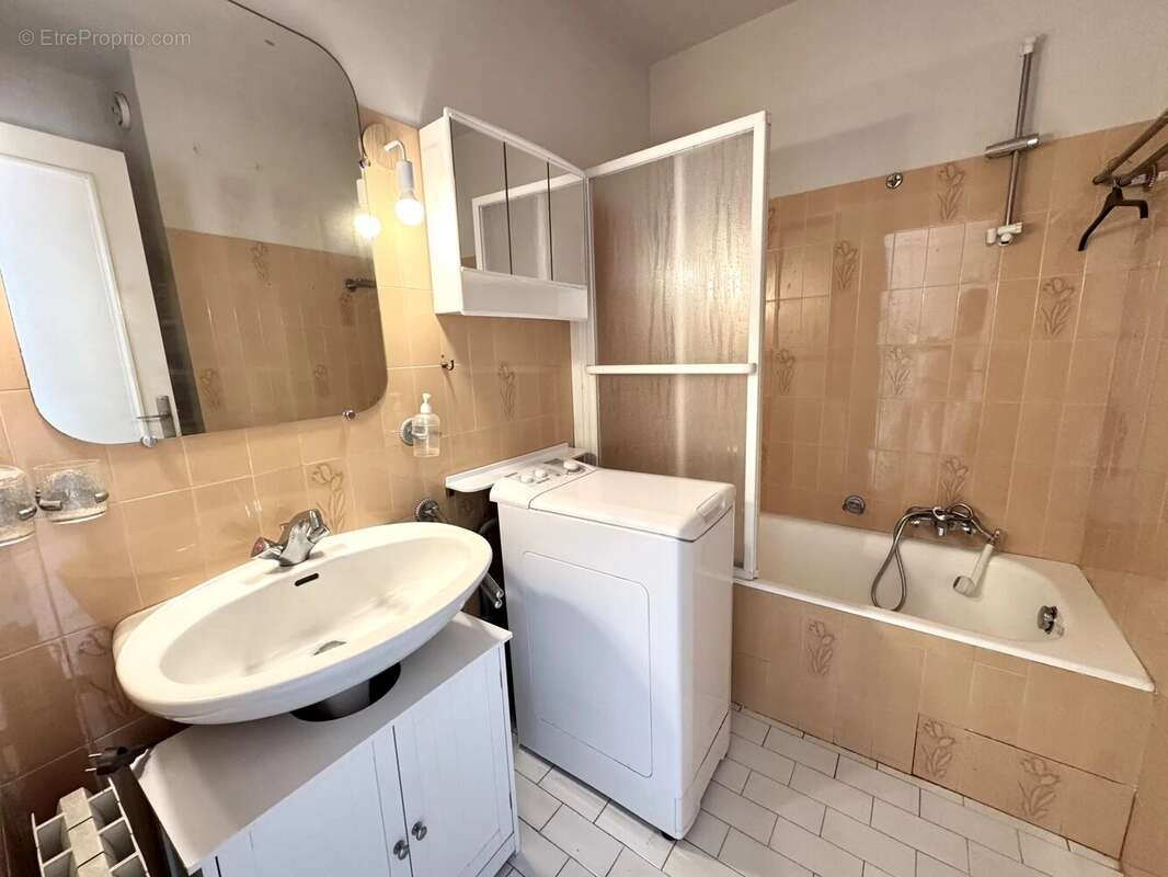 Appartement à LE CANNET