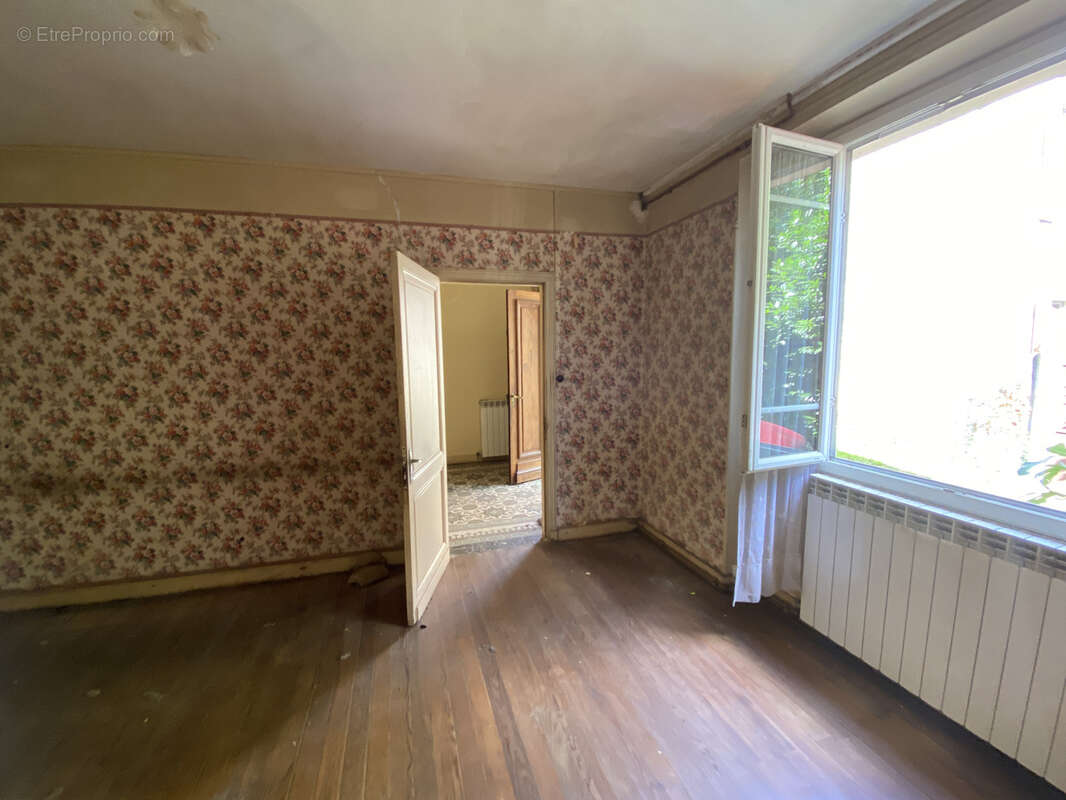 Maison à SAINT-PIERRE-D&#039;AURILLAC