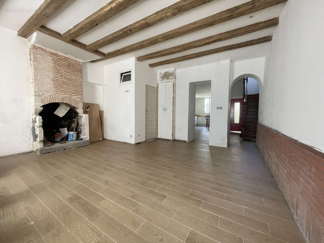 Maison à SAINT-GEREON