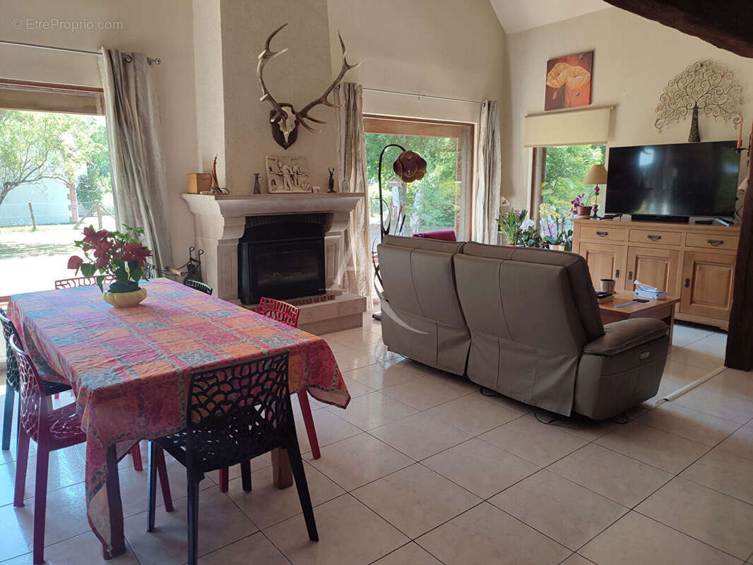 Maison à LAMOTTE-BEUVRON