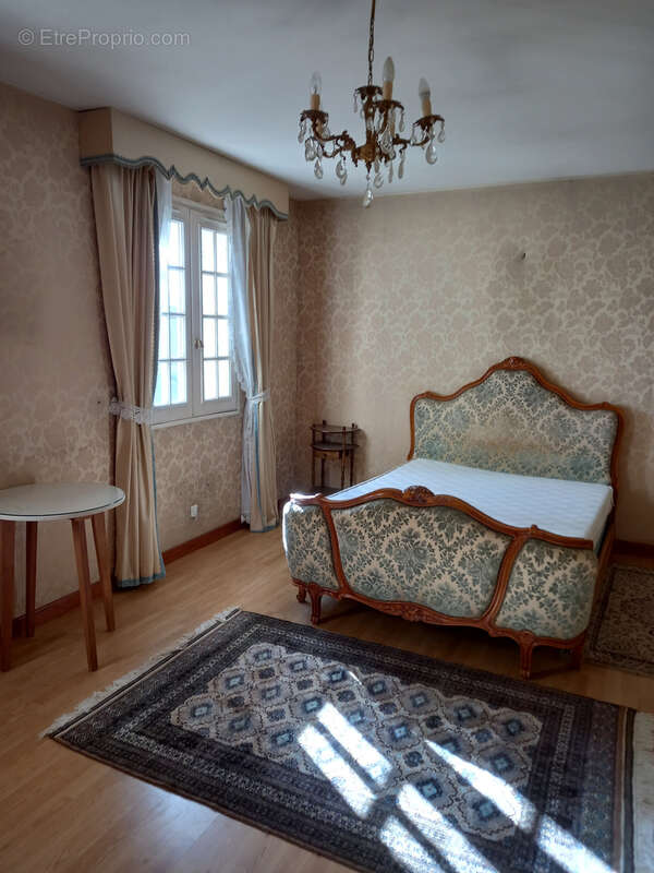 Maison à ARNAY-LE-DUC