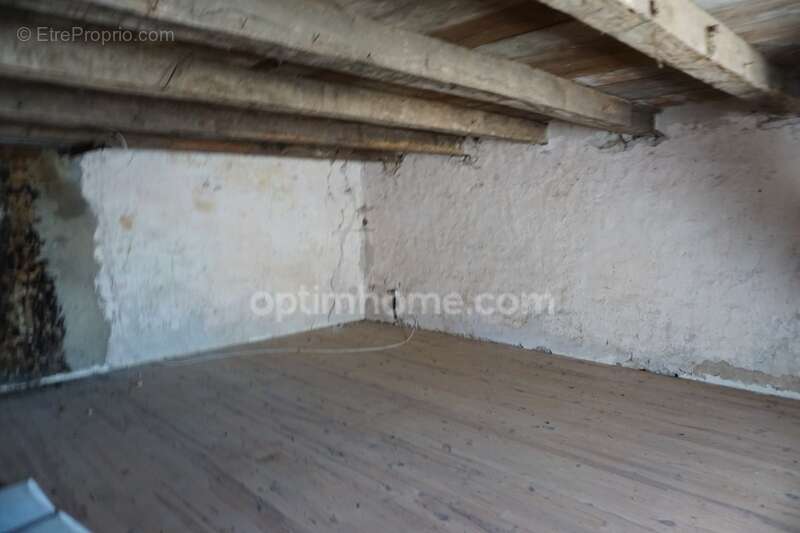 Maison à LUXEUIL-LES-BAINS