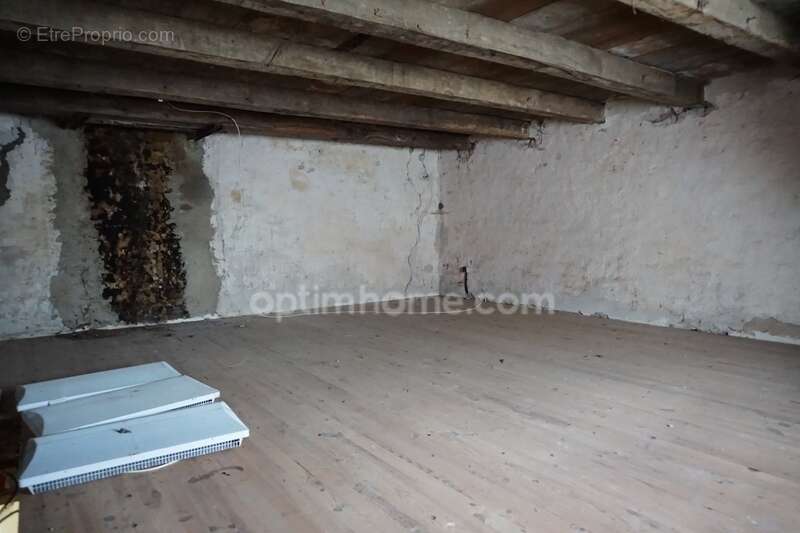 Maison à LUXEUIL-LES-BAINS