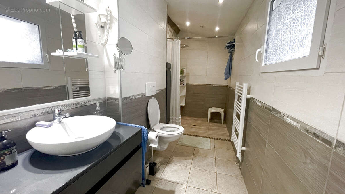 Maison à CLERE-SUR-LAYON