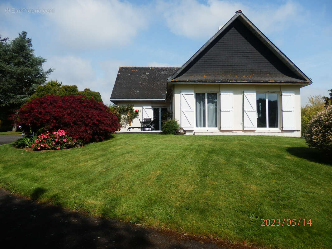 Maison à PLOEUC-SUR-LIE