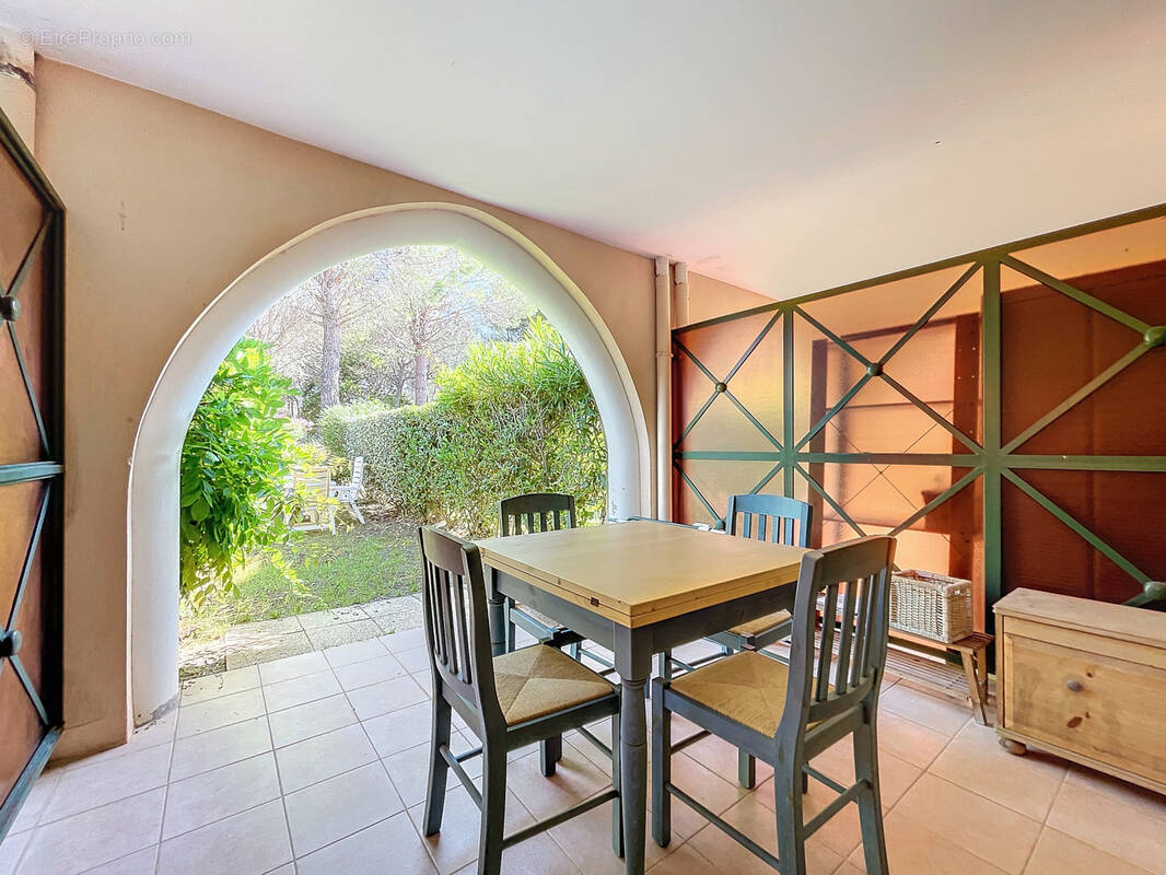 Appartement à SAINT-RAPHAEL