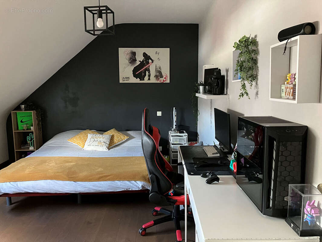 Maison à THORIGNE-FOUILLARD