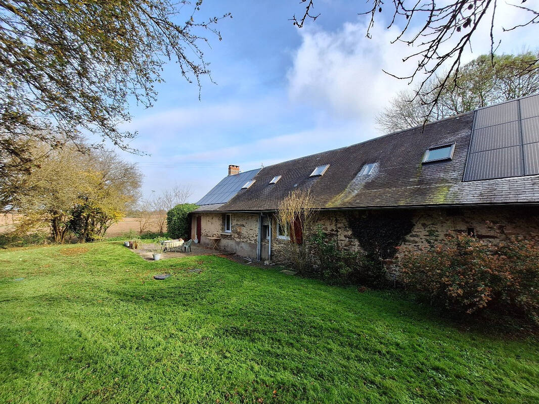 Maison à CHALLAIN-LA-POTHERIE