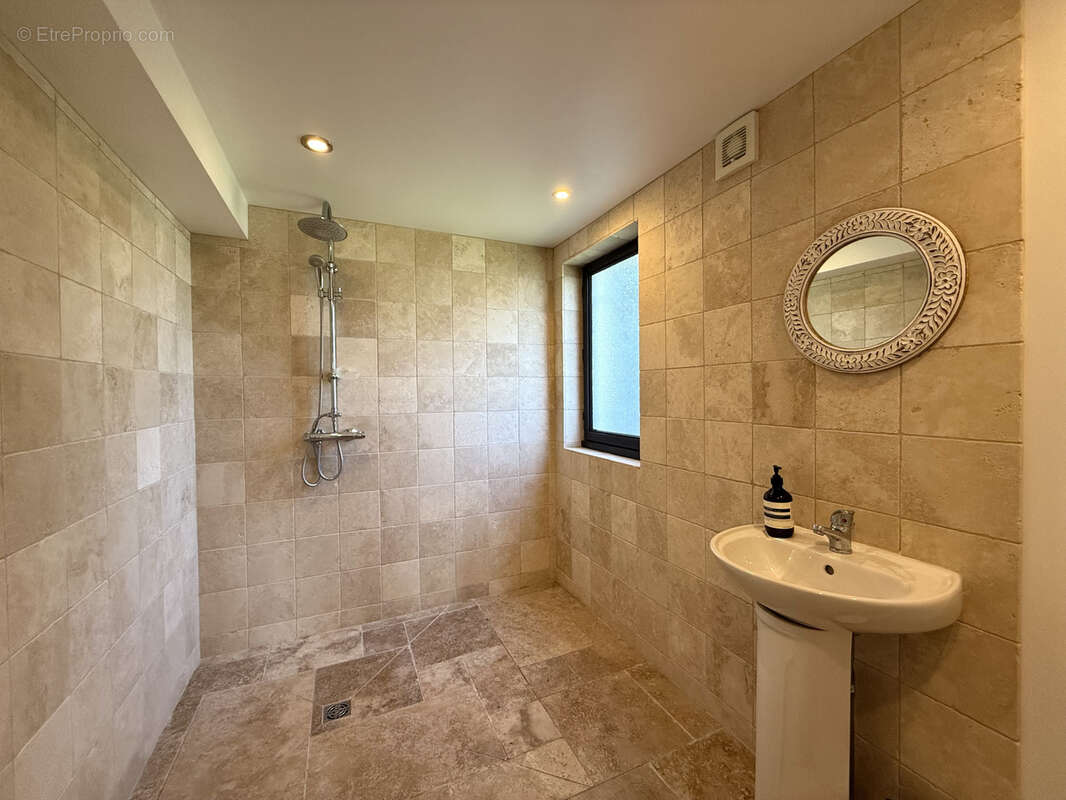 Maison à TOMBEBOEUF