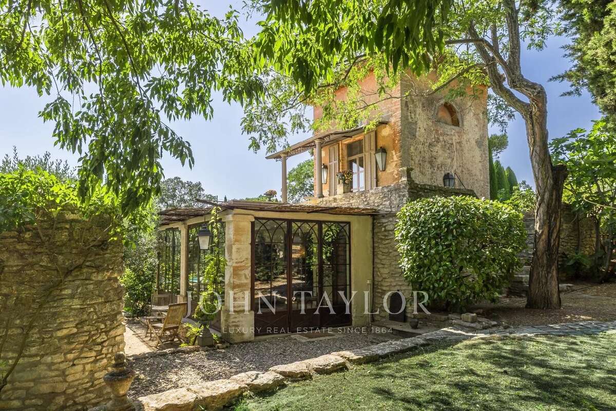Maison à GORDES