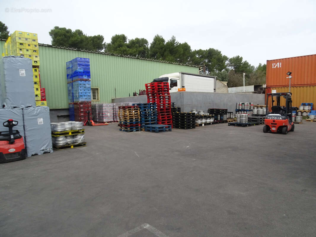 Commerce à GARDANNE