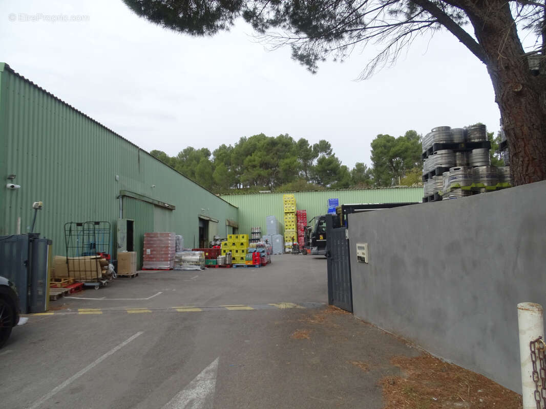 Commerce à GARDANNE