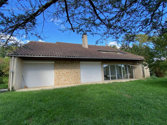 Maison à BELMONT-BRETENOUX