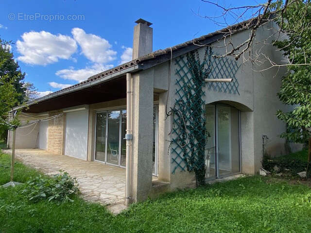 Maison à BELMONT-BRETENOUX