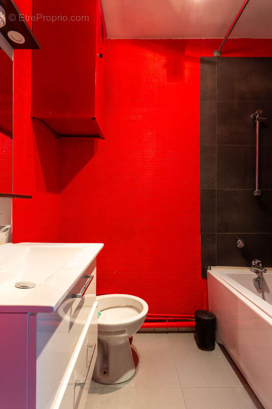 Appartement à PARIS-20E