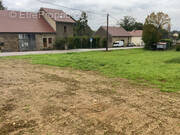 Terrain à VY-LES-LURE