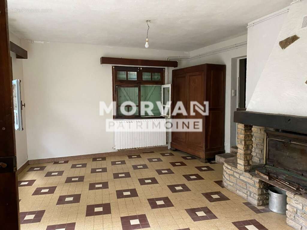 Maison à SAINT-SAULGE