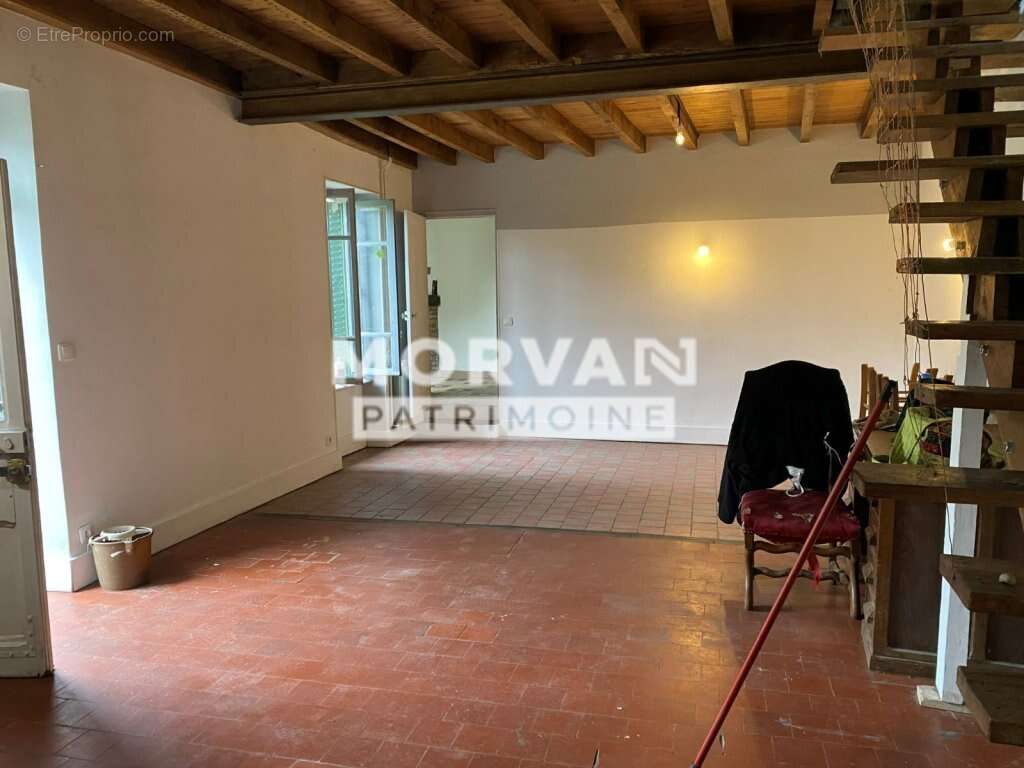 Maison à SAINT-SAULGE