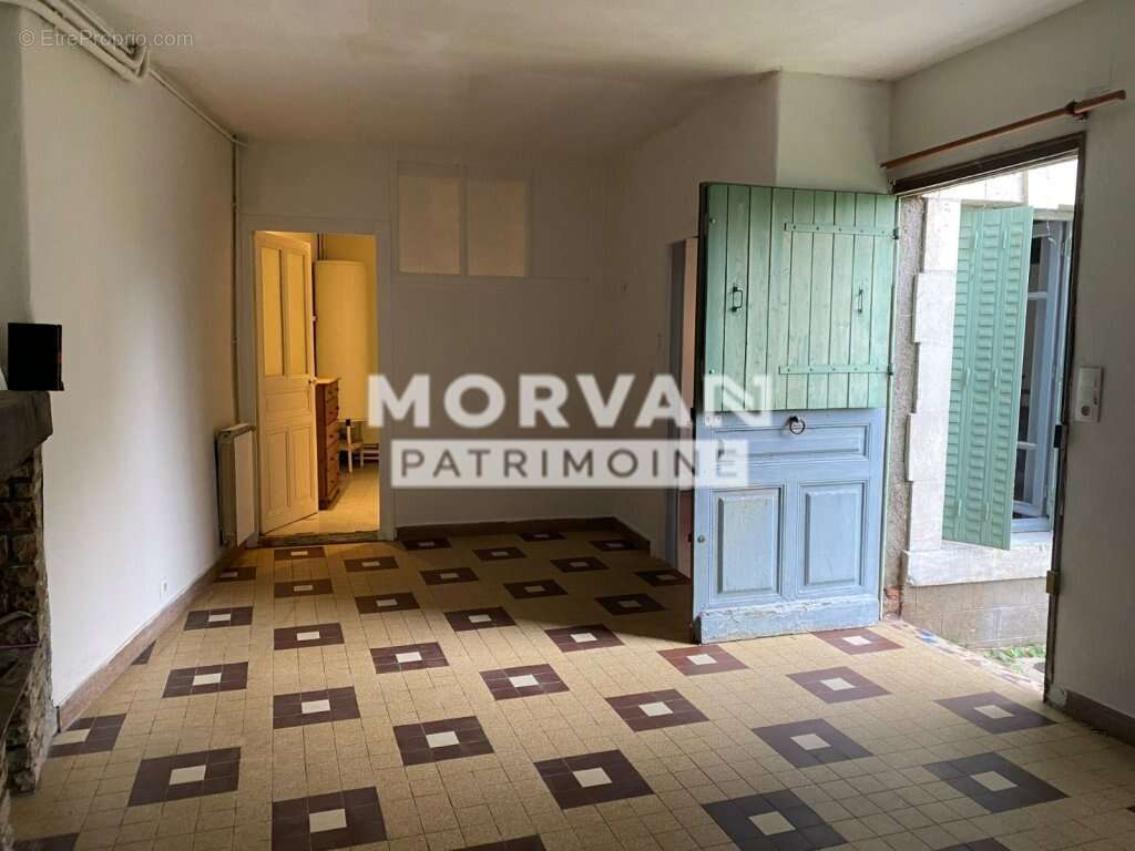 Maison à SAINT-SAULGE