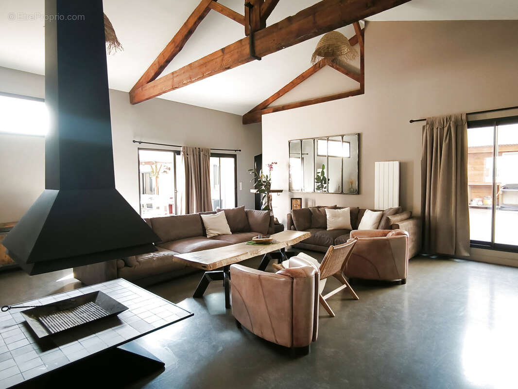 Maison à SAINT-HIPPOLYTE