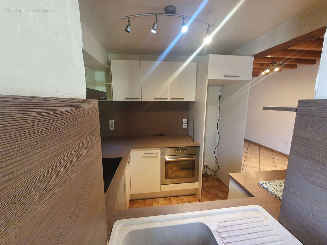 Maison à SAINT-BONNET-DE-MURE