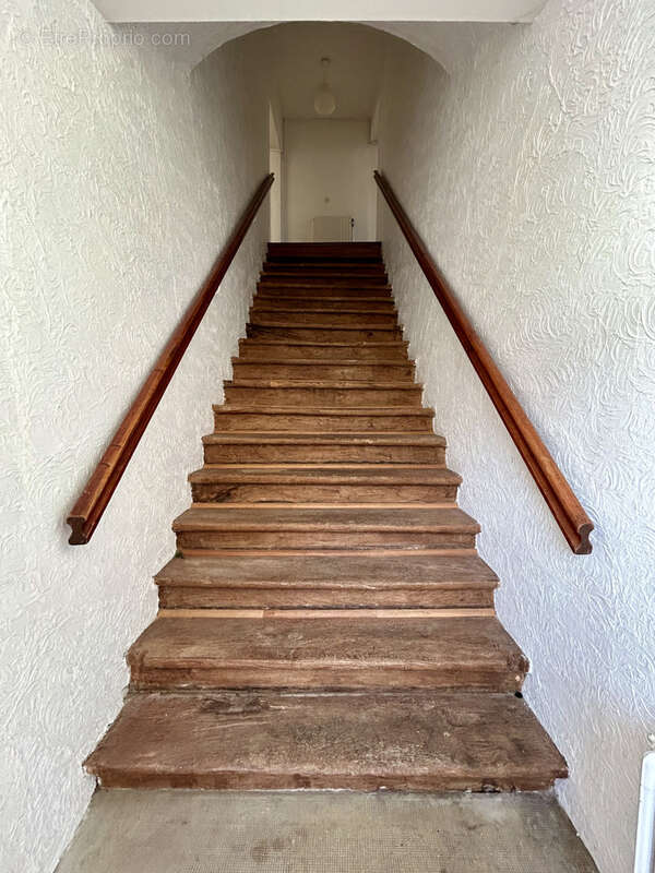 Appartement à LA BATIE-DIVISIN